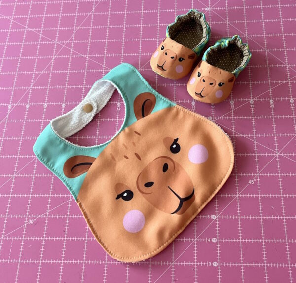 Kit Baby – Fox Boy - Patrones Digitales  (babero + zapatitos)