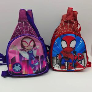 711309780_18220908091321971_7309338731624079428_n Mochila de lado